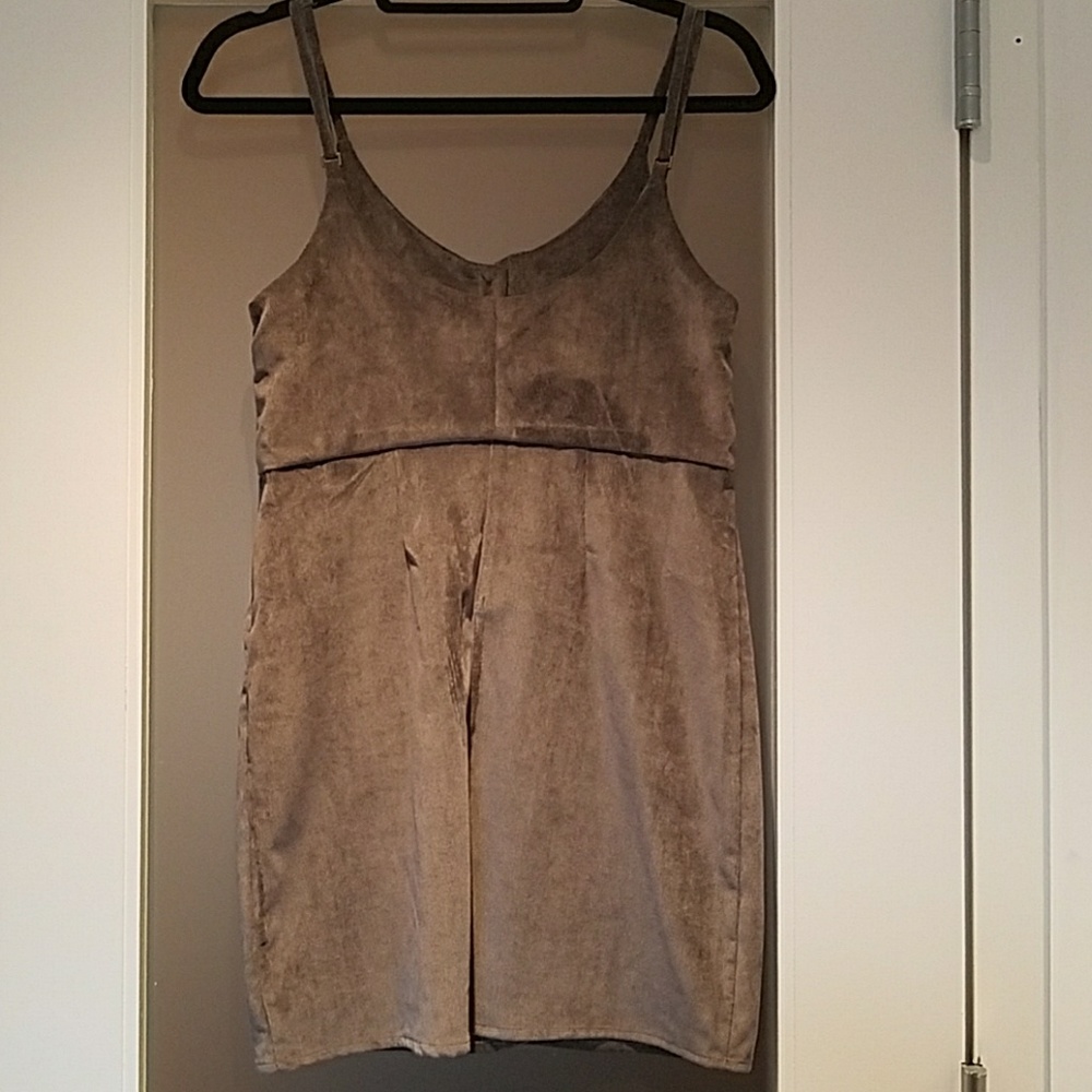 Urban Outfitters Button Up Dress - Picture 3 of 5